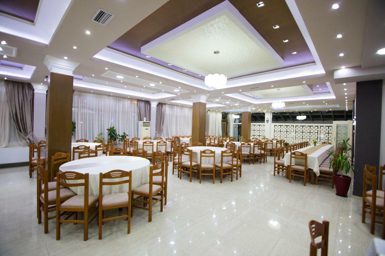 Dea Hotel 2002 คอร์เชอ ภายนอก รูปภาพ