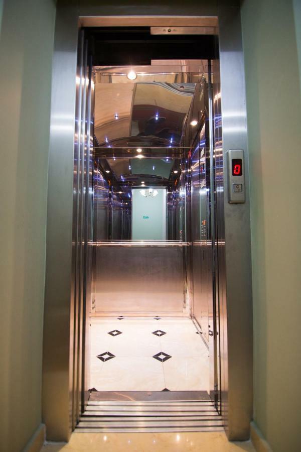 Dea Hotel 2002 คอร์เชอ ภายนอก รูปภาพ